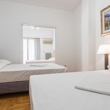 Victoria Grand Palace Apartments Атина Екстериор снимка