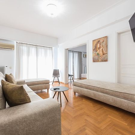 Victoria Grand Palace Apartments Атина Екстериор снимка