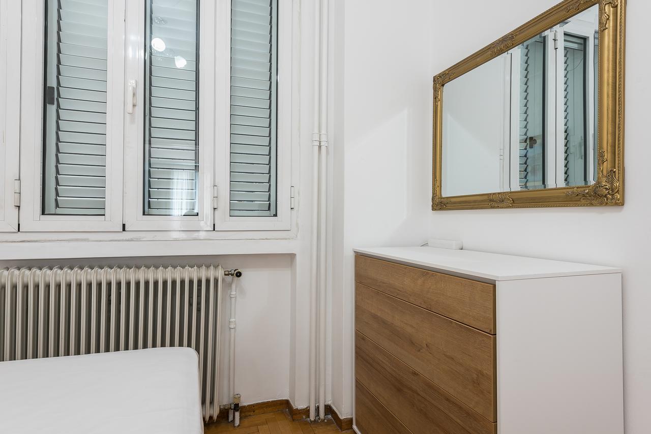 Victoria Grand Palace Apartments Атина Екстериор снимка