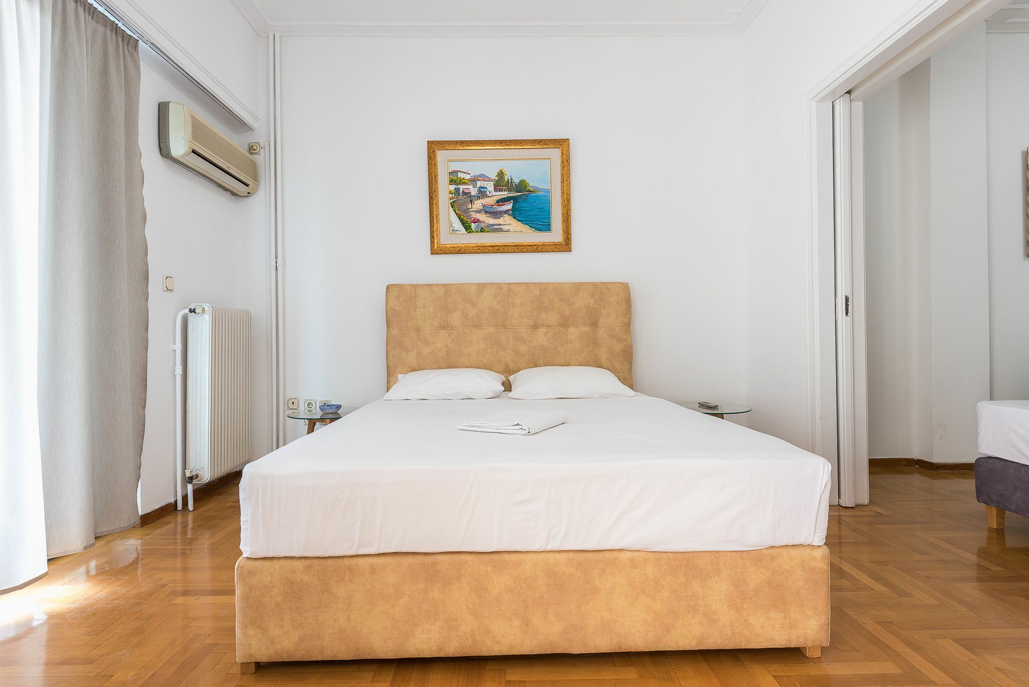 Victoria Grand Palace Apartments Атина Екстериор снимка
